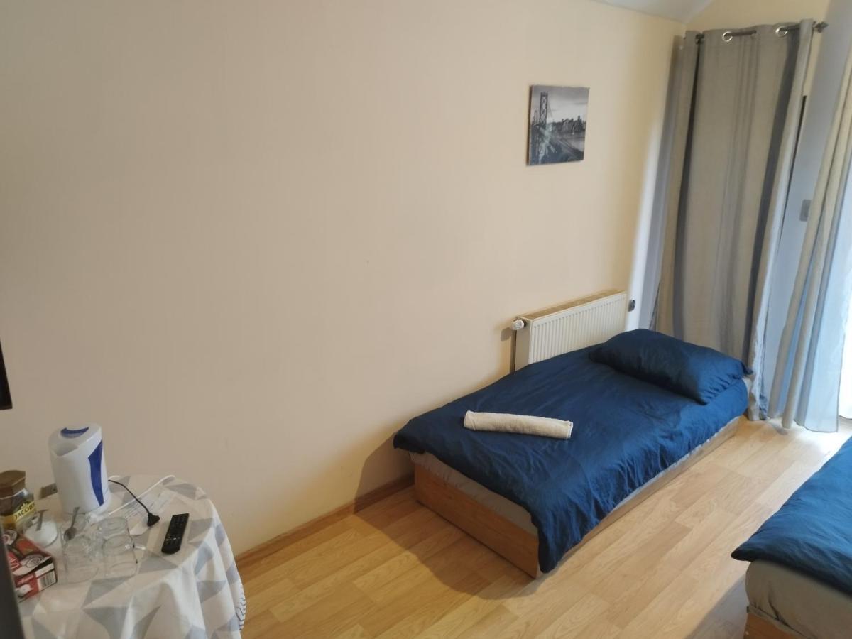 Ceramika Boleslawiec - Pensjonat Extérieur photo