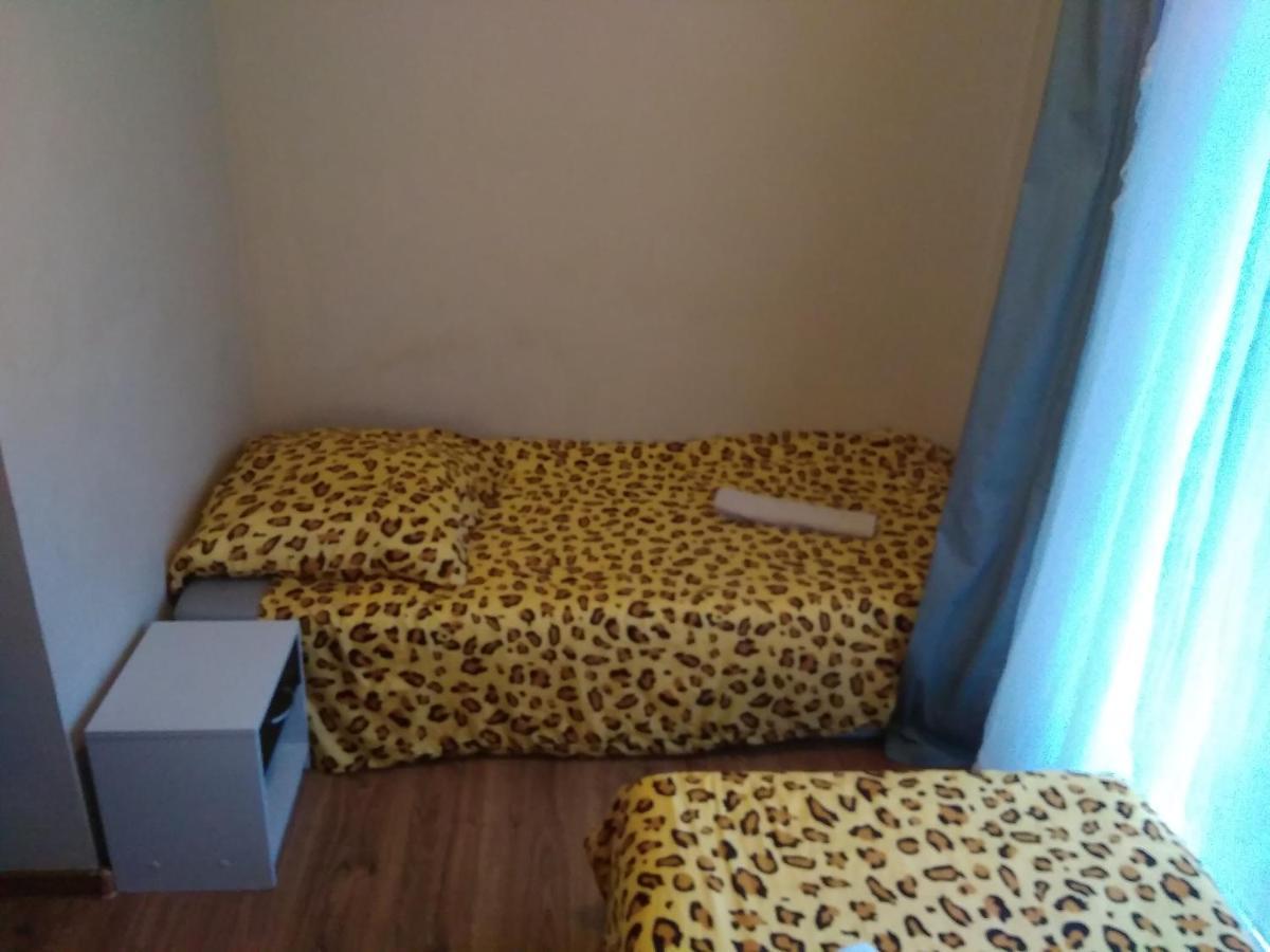 Ceramika Boleslawiec - Pensjonat Extérieur photo